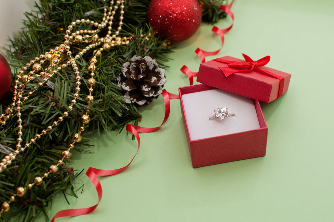 Sparkle This Season: The Best Jewelry Gifts for Christmas 2025
