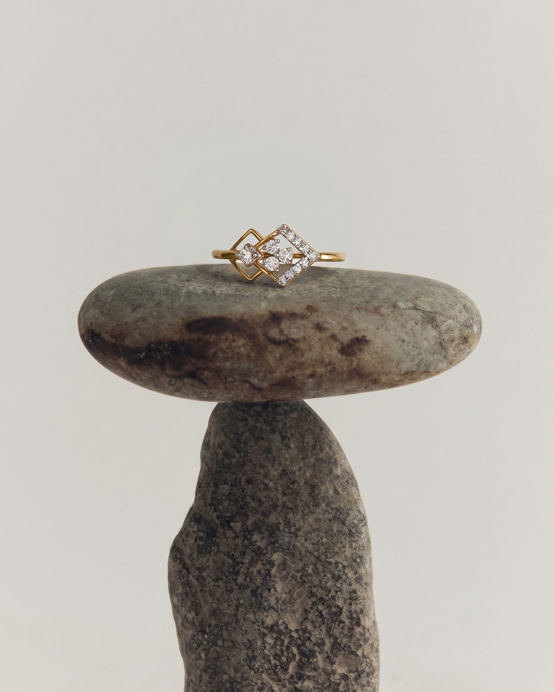 Double Rhombus Diamond Ring