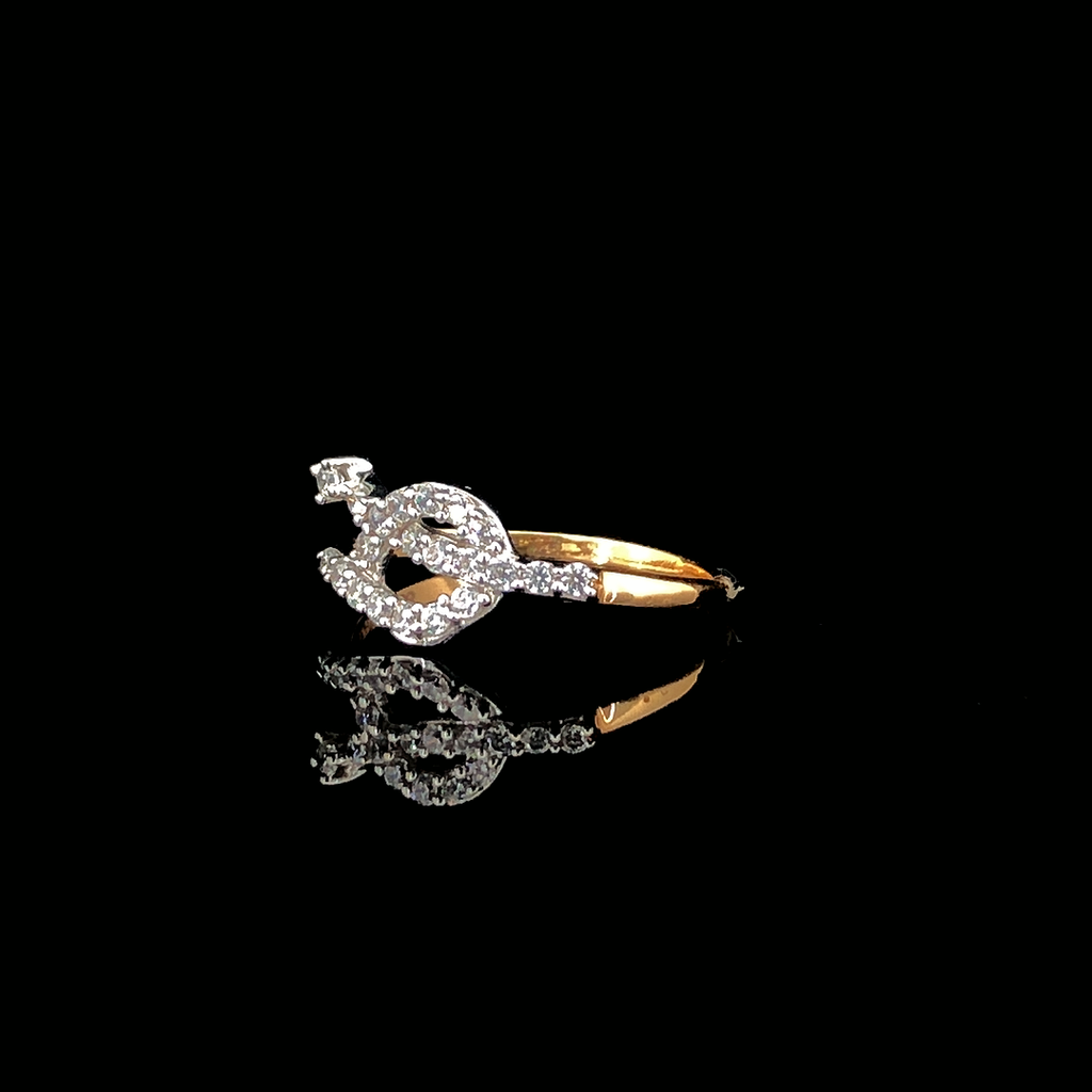 Infinity knot ring