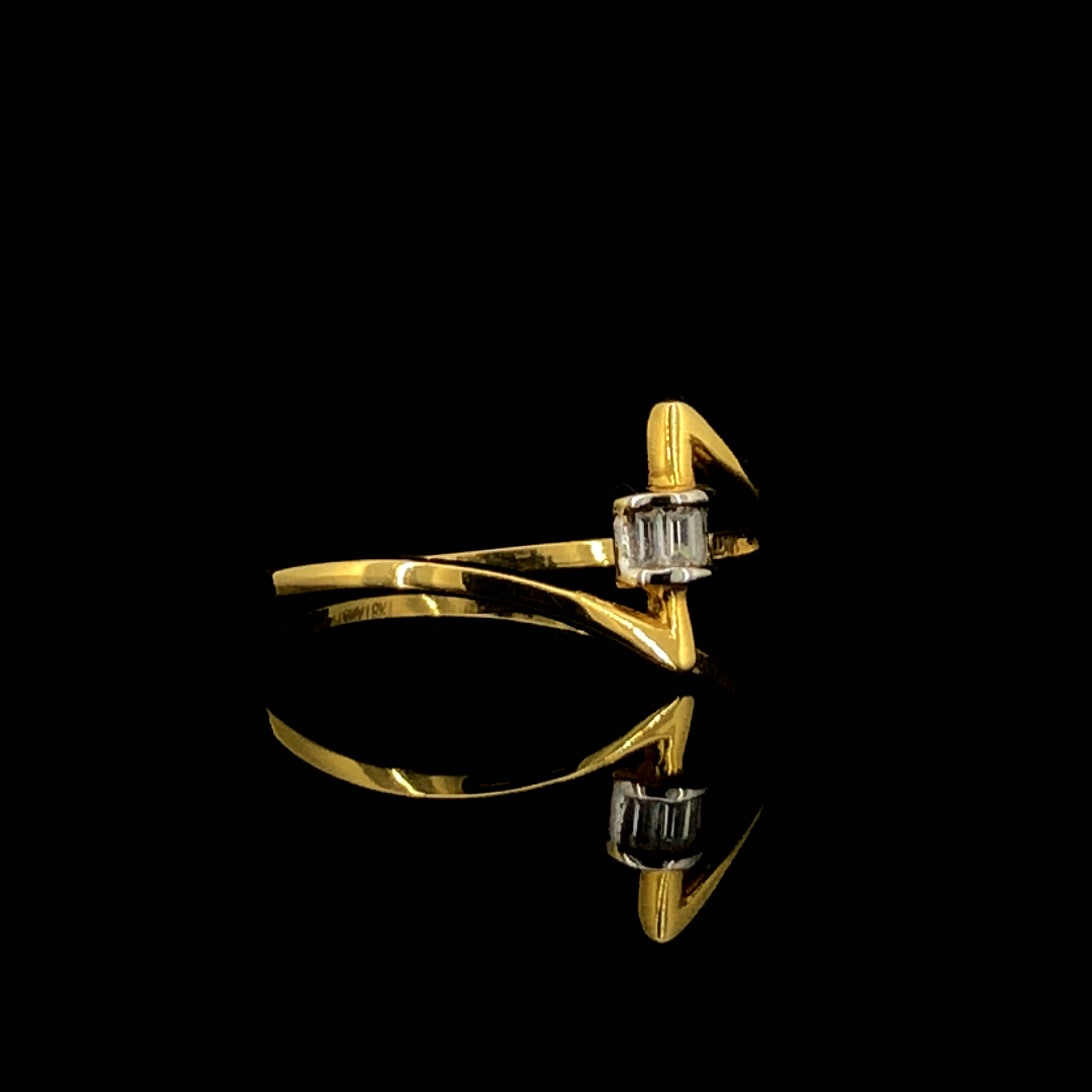 Zigzag Strike Ring