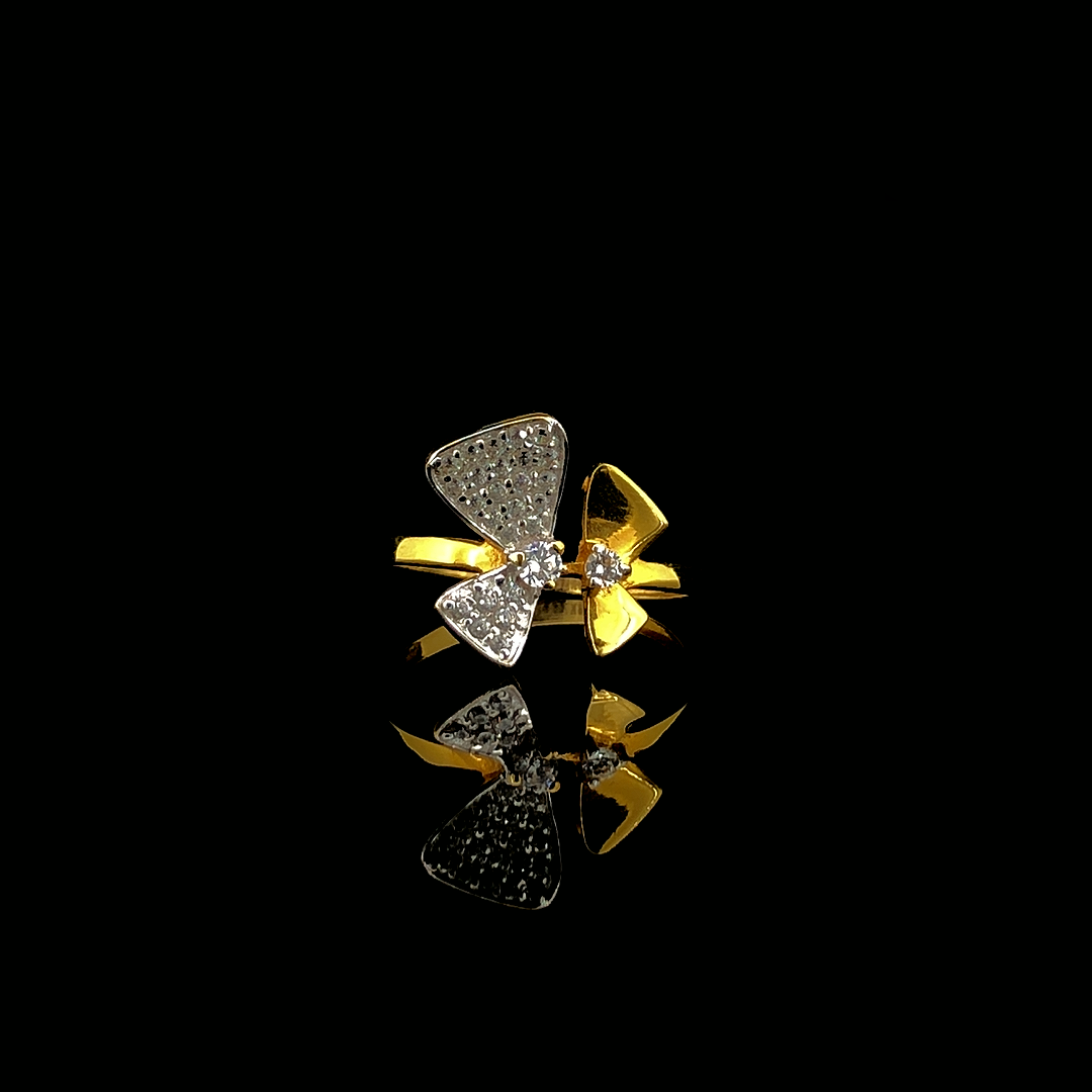 TrixieBow Shape Ring