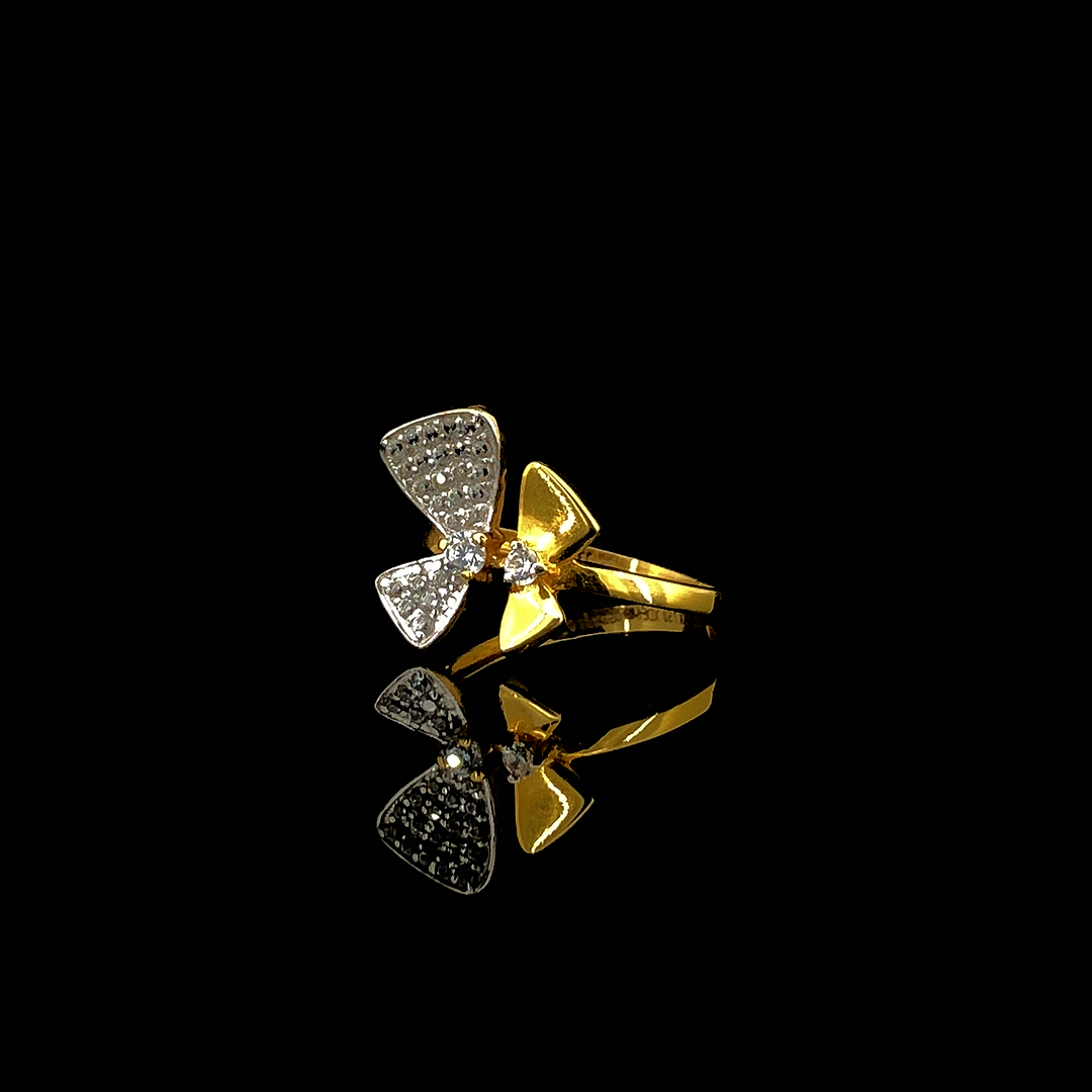 TrixieBow Shape Ring