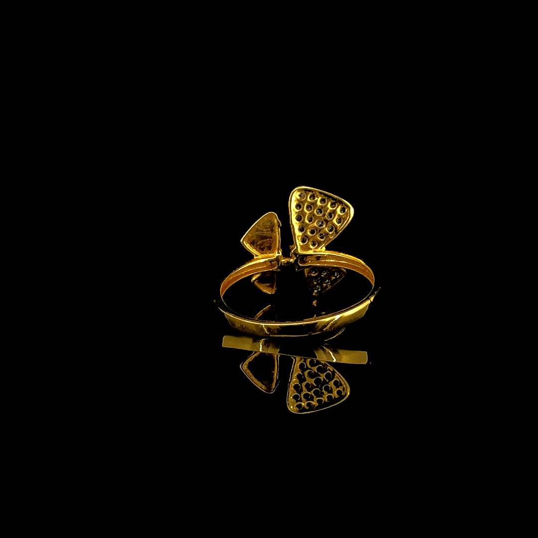 TrixieBow Shape Ring